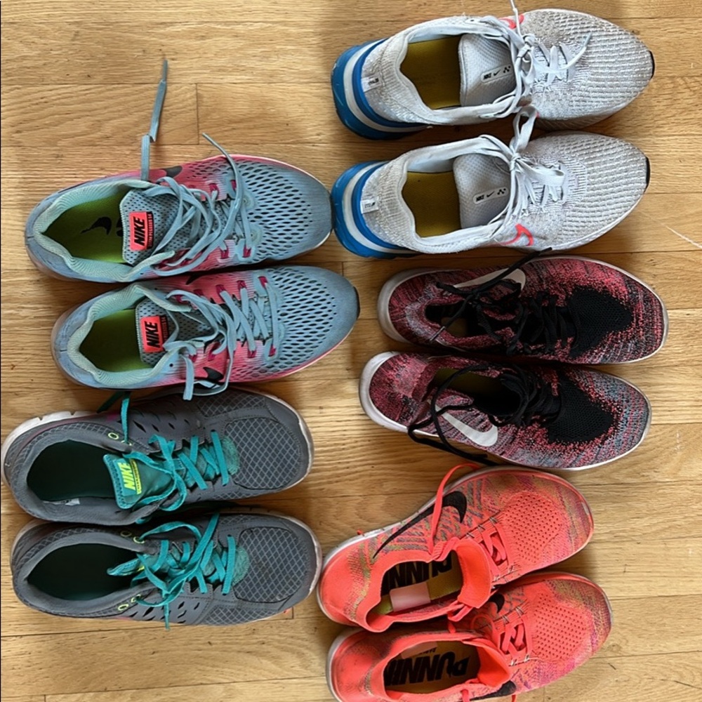 5 pairs of Women’s Nike shoes size 10-10.5.